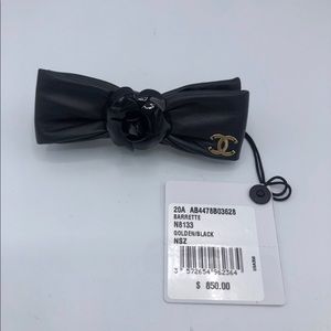 Chanel hair clip (Barrette) 20A